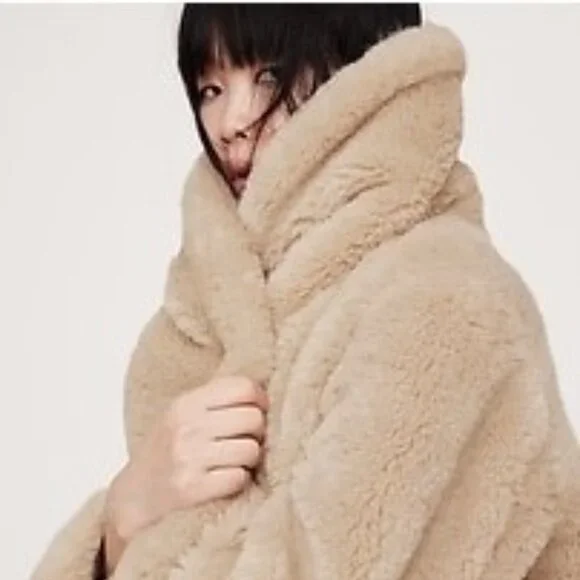 Banana Republic Sherpa Jacket Coat Faux Fur